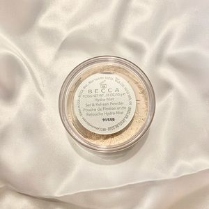 BECCA Hydra-Mist Set & Refresh Setting Powder